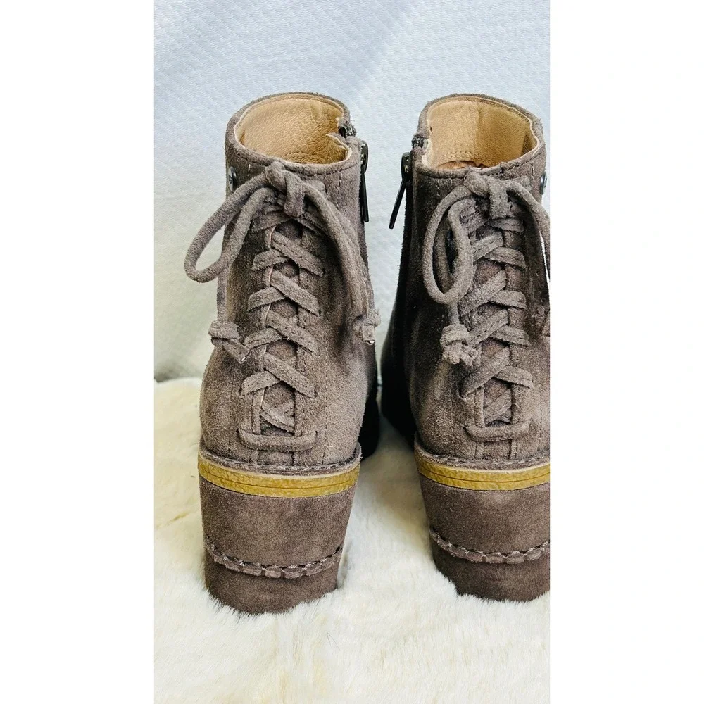 UGG Australia Brown Suede Lace Up Back Ankle Boots 1095793 Womens 6